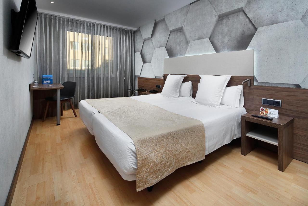 Hotell Hcc Montblanc Barcelona