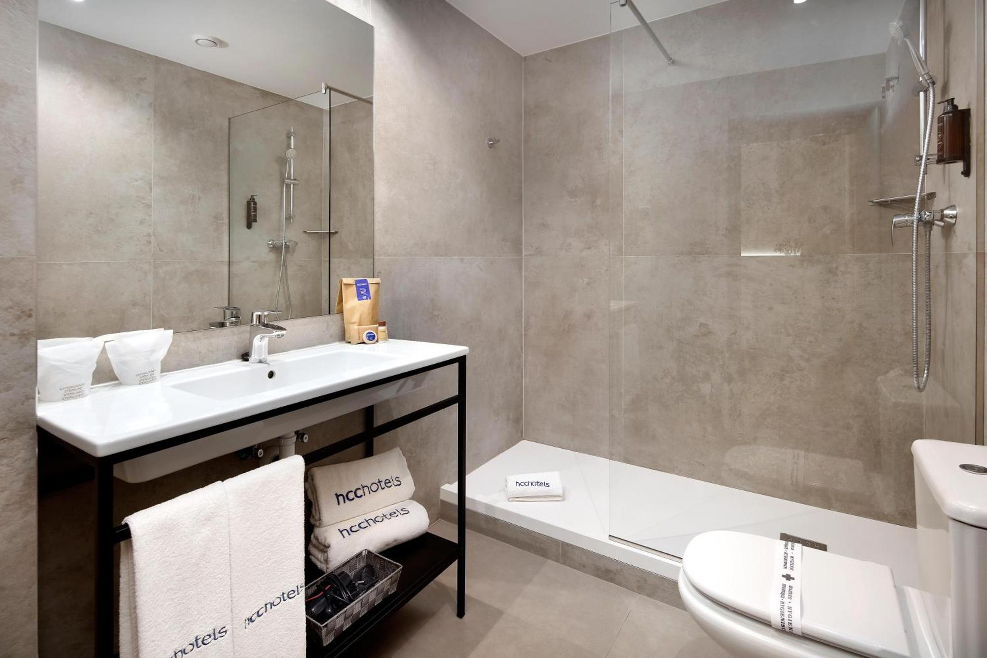 Hotell Hcc Montblanc Barcelona